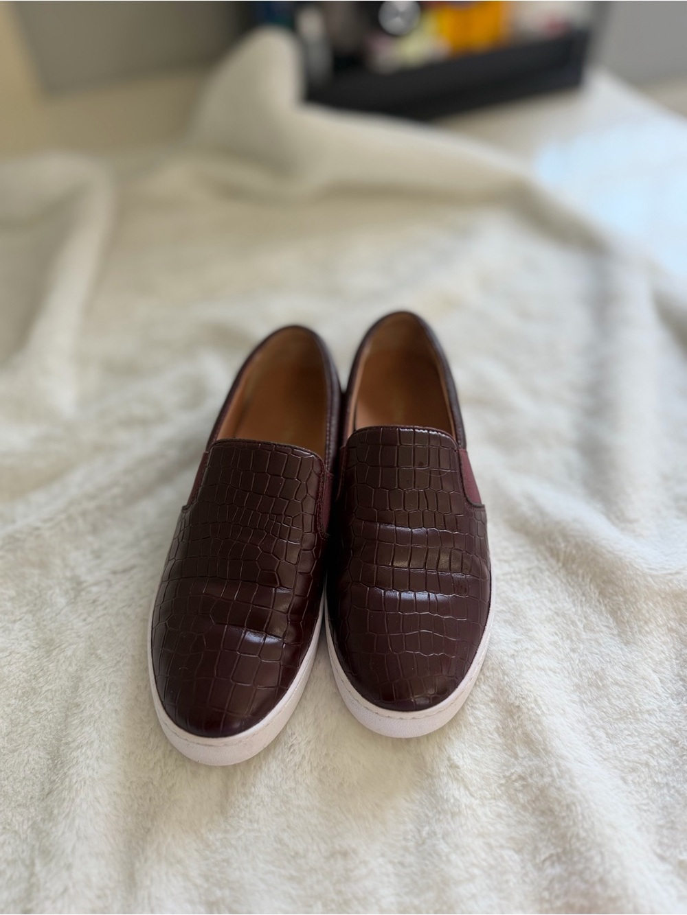 Vionic Women's Croc-Embossed Slip-On Flats in Burgundy